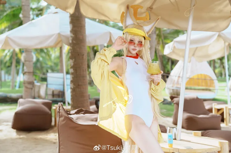 《蔚蓝档案》百合园圣娅cosplay展示