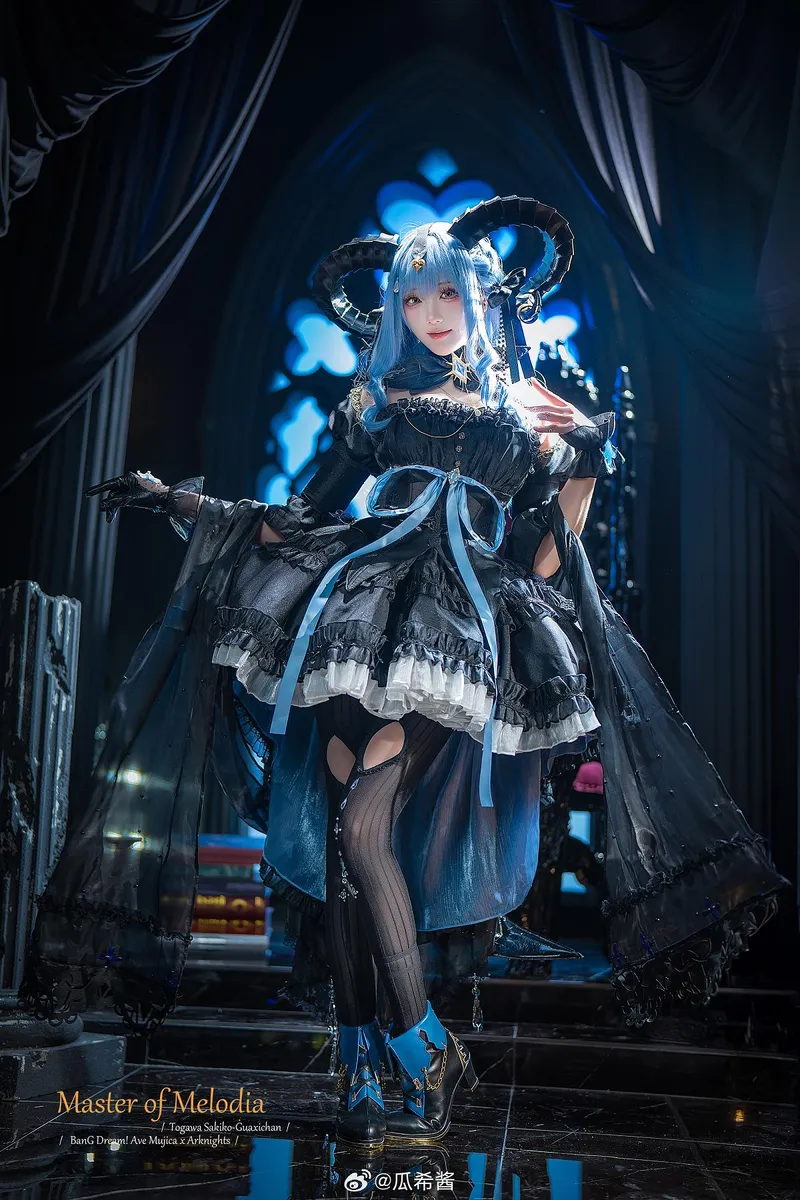 《明日方舟》丰川祥子cosplay展示