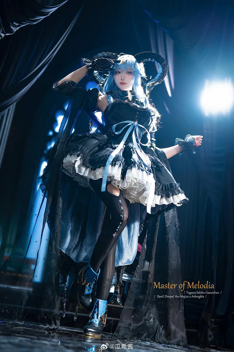 《明日方舟》丰川祥子cosplay展示