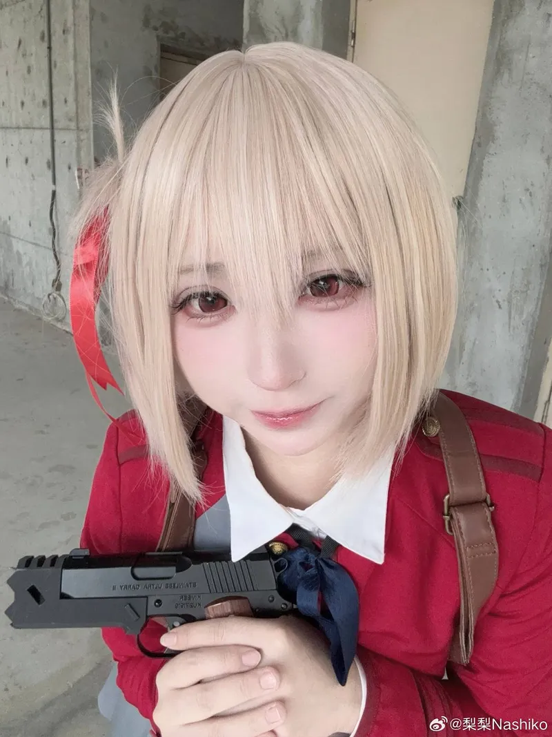 《莉可丽丝》锦木千束cosplay