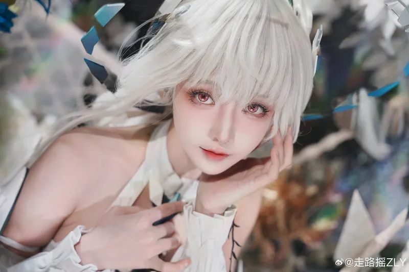 《战双帕弥什》丽芙Cosplay展示-精美角色还原赏析