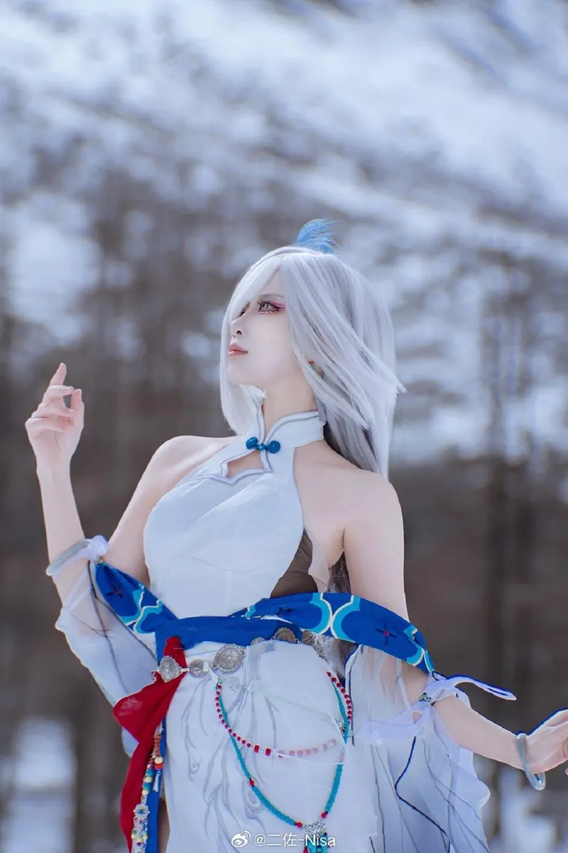 《原神》申鹤Cosplay展示