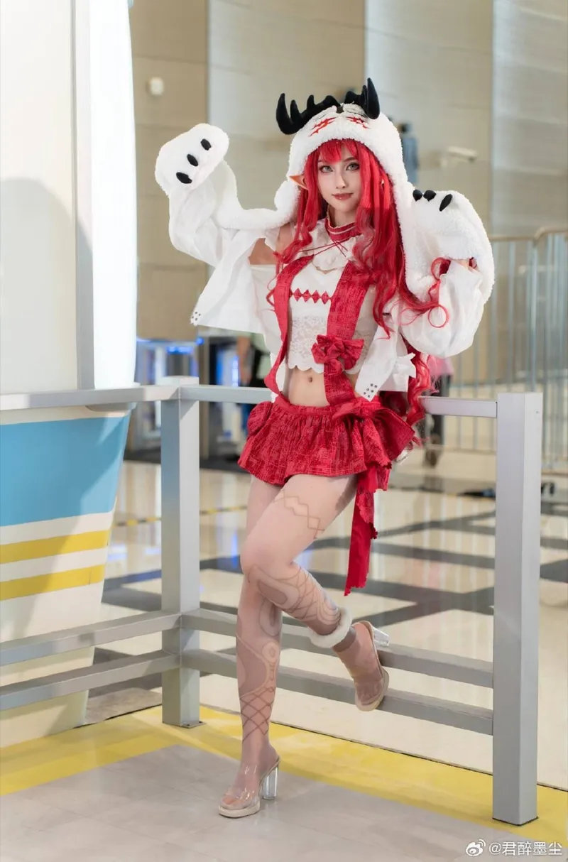 《FGO》崔斯坦Cosplay展示