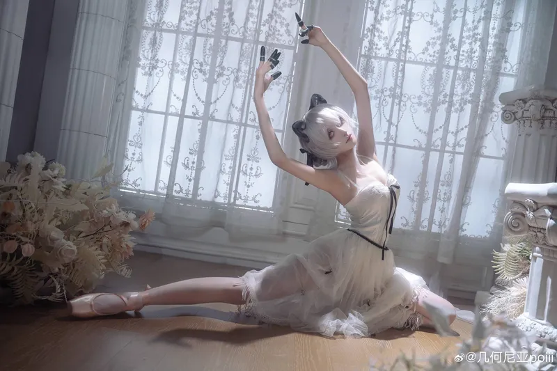 《明日方舟》多萝西cosplay