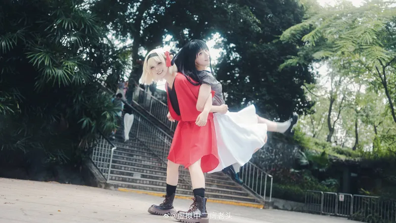 《莉可丽丝》cosplay锦木千束x井上泷奈