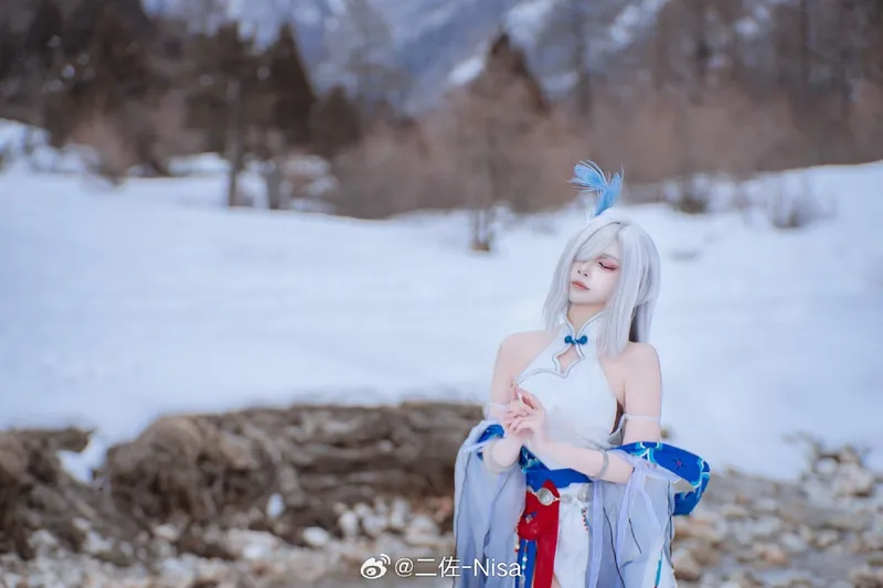 《原神》申鹤Cosplay展示