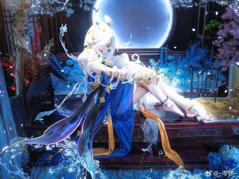 《王者荣耀》嫦娥cosplay展示