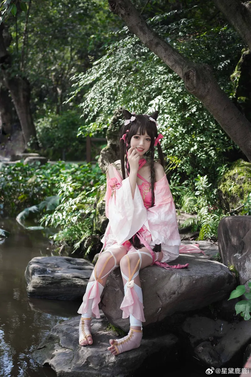 《剑网3》秀萝Cosplay展示-精美角色还原