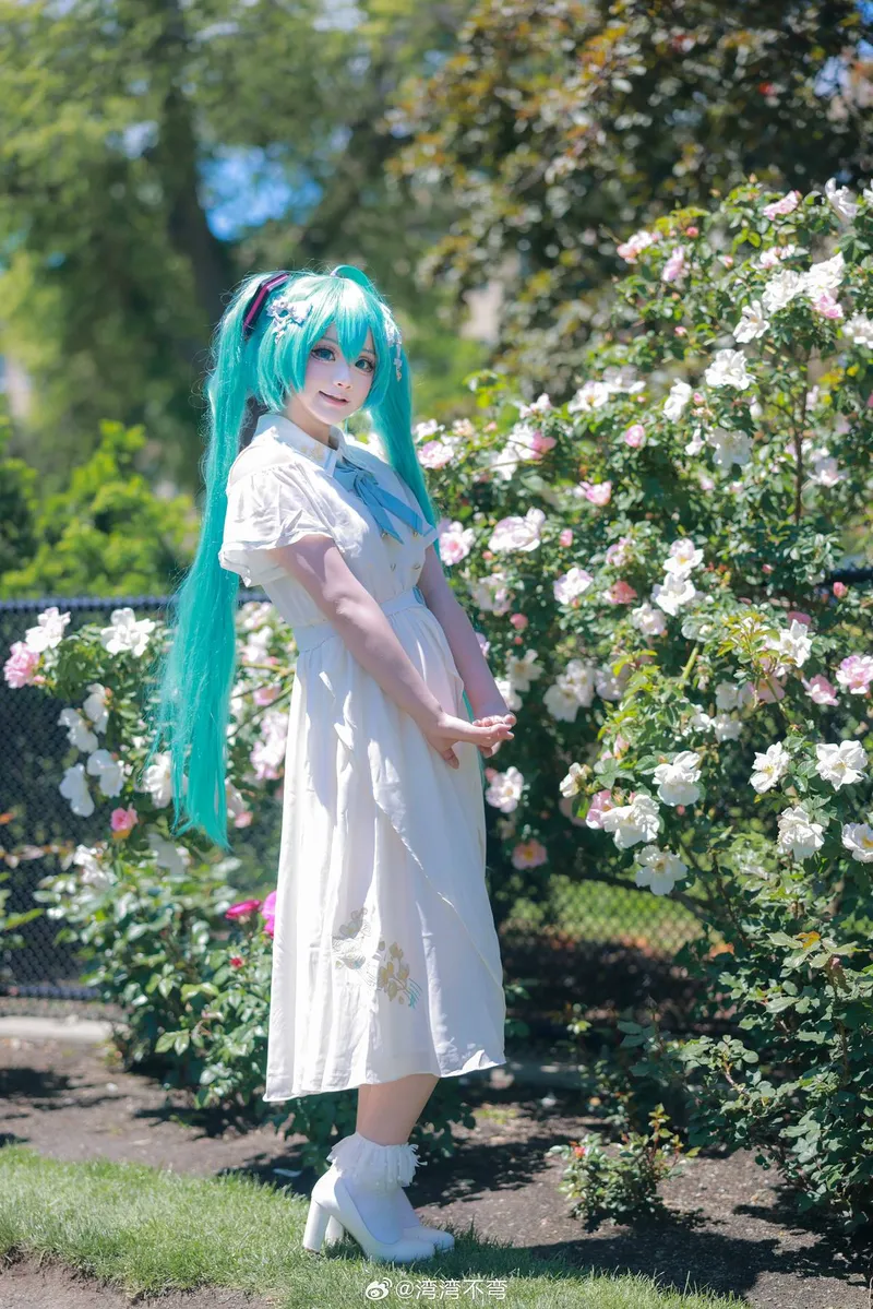 《初音未来》cosplay阳光少女