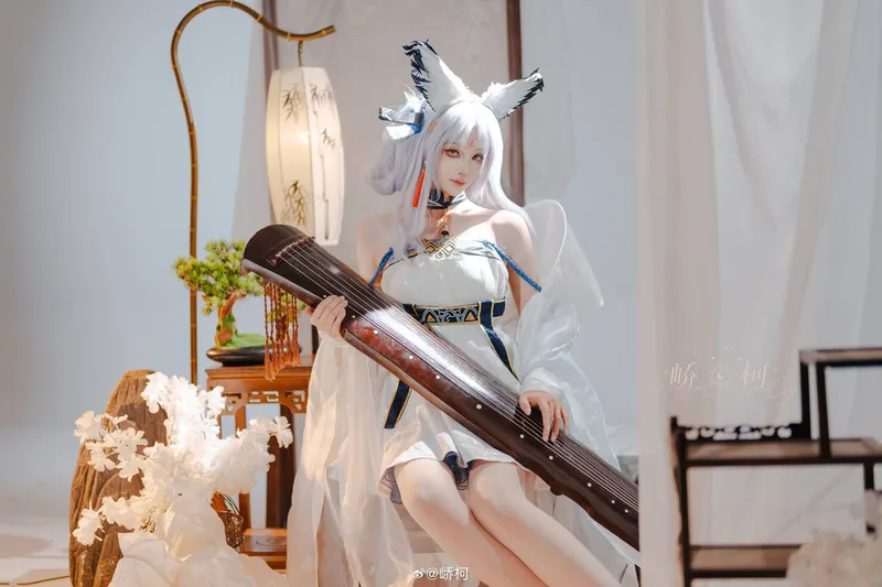 《明日方舟》白面鸮cosplay展示