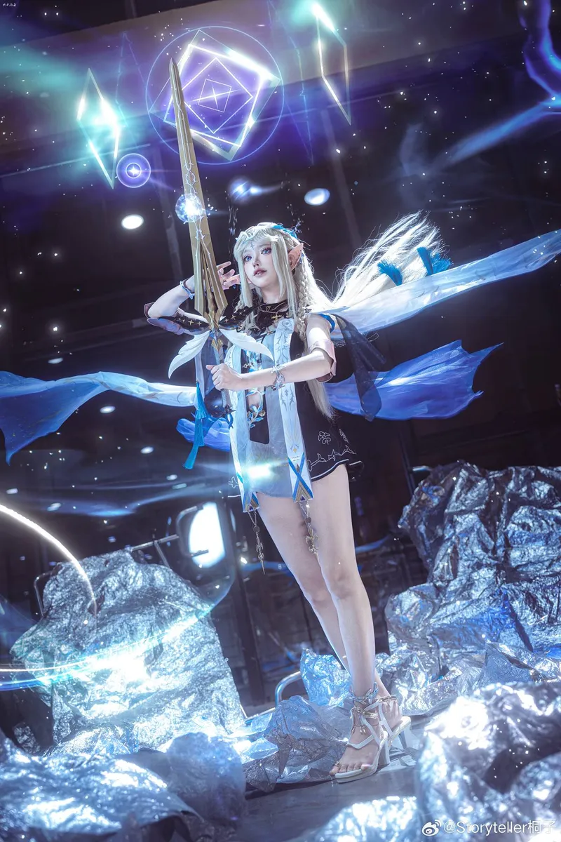 《鸣潮》卡提希娅cosplay展示