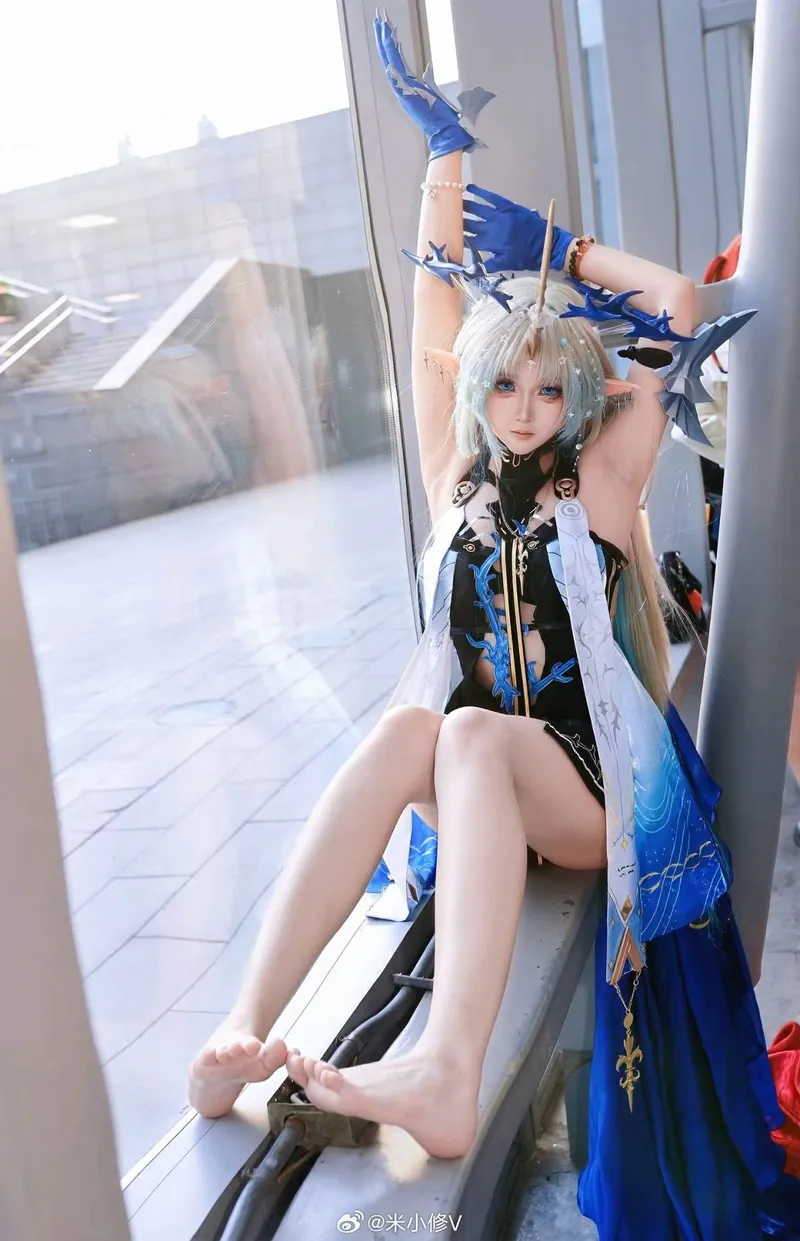 《鸣潮》卡提希娅cosplay展示