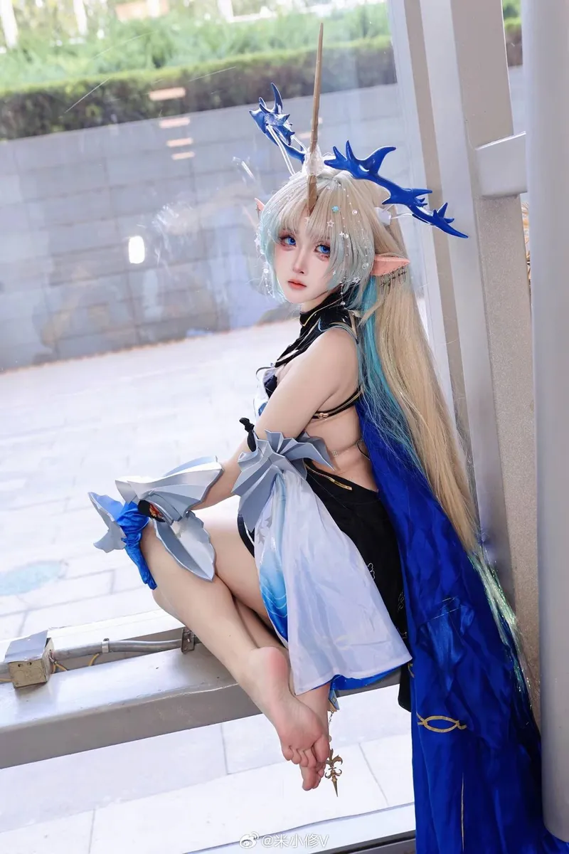 《鸣潮》卡提希娅cosplay展示
