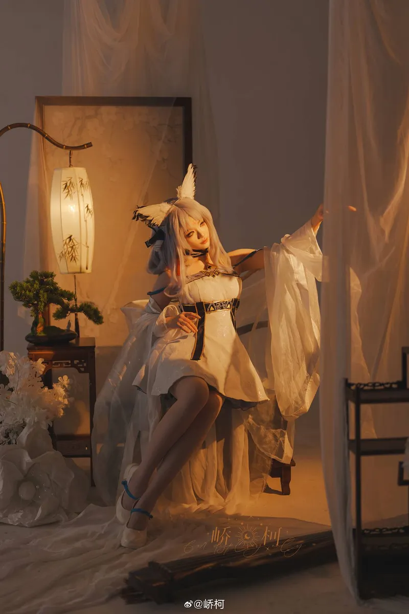《明日方舟》白面鸮cosplay展示-精美角色还原