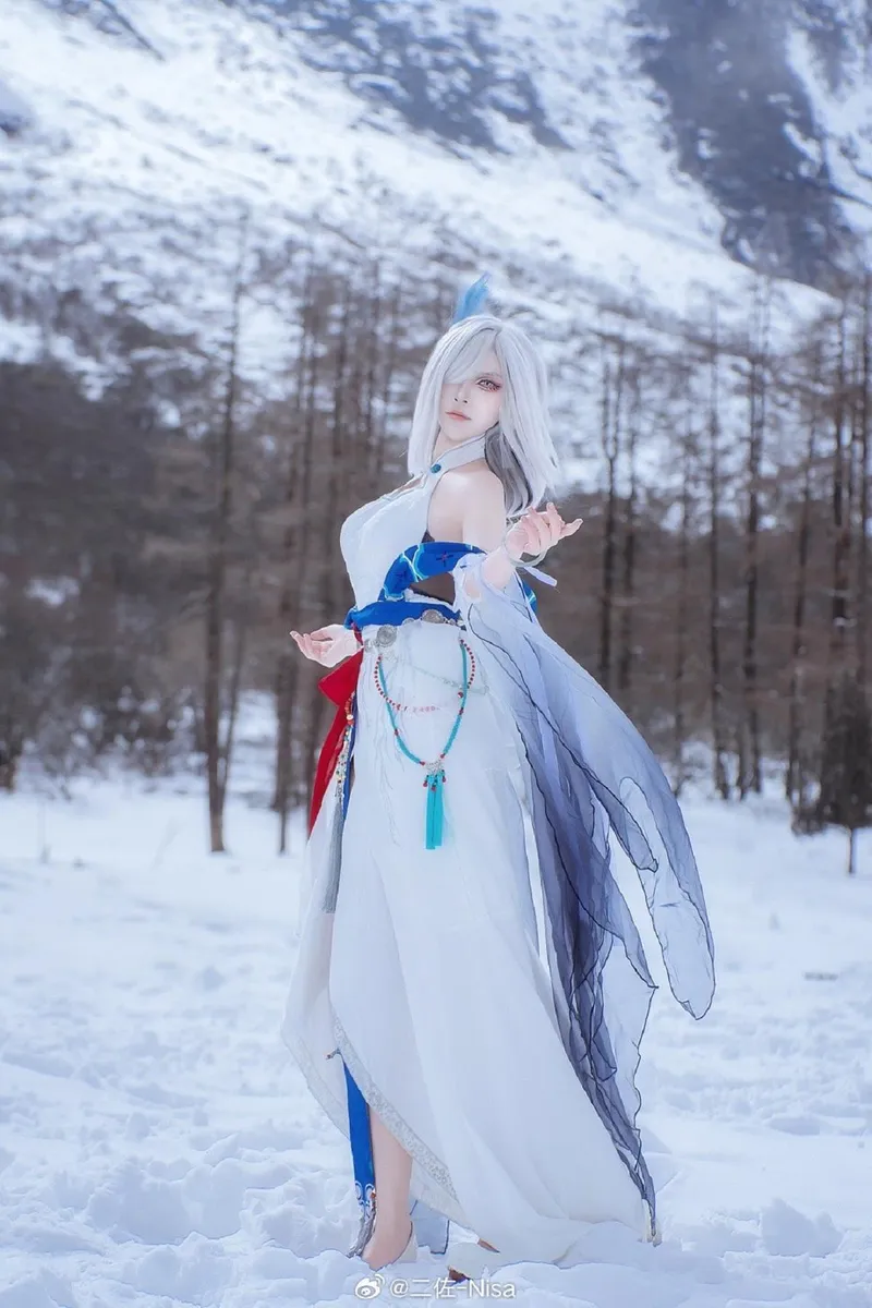 《原神》申鹤Cosplay展示