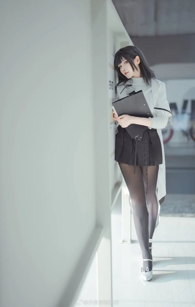 《明日方舟》普瑞塞斯cosplay展示