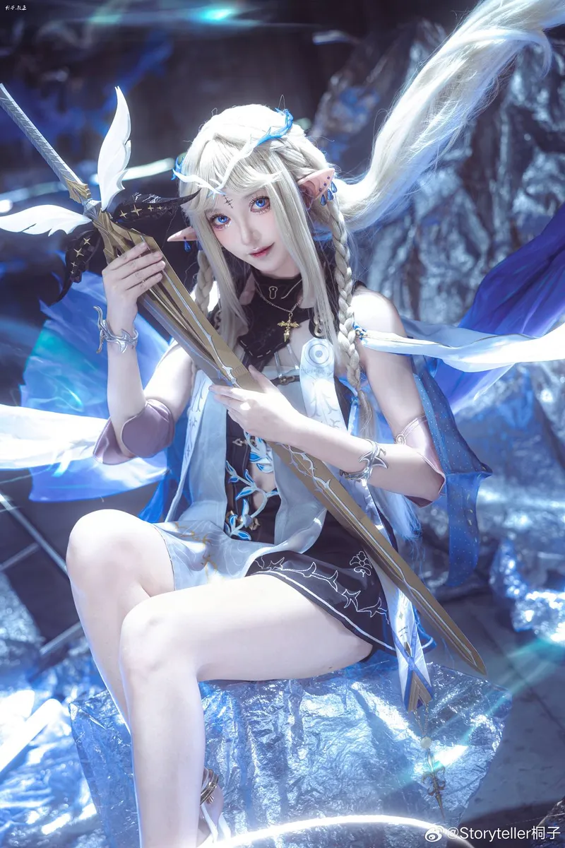 《鸣潮》卡提希娅cosplay展示