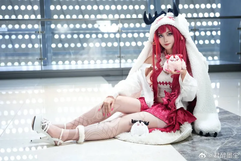 《FGO》崔斯坦Cosplay展示-精美角色还原赏析