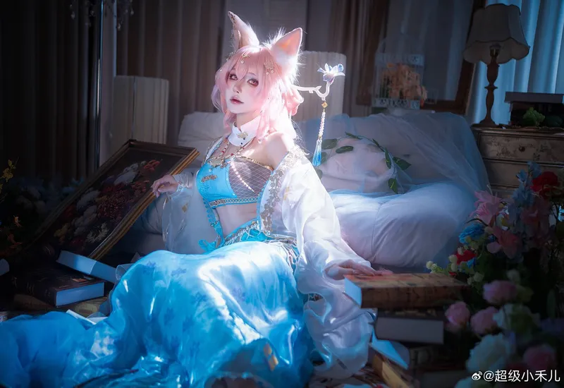 《明日方舟》鸿雪cosplay