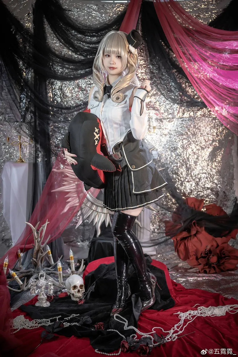 《碧蓝航线》吕佐夫cosplay展示