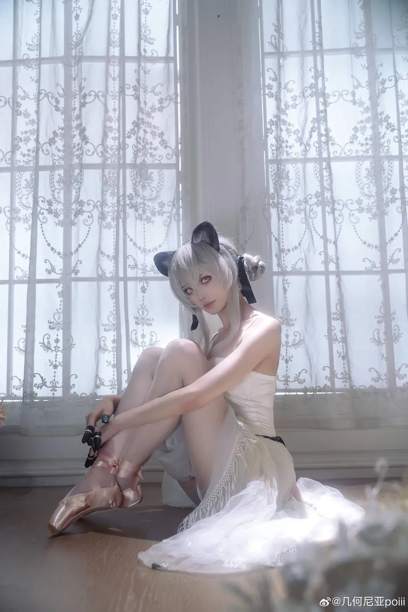 《明日方舟》多萝西cosplay