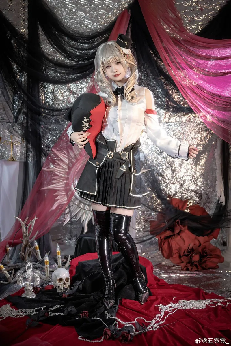 《碧蓝航线》吕佐夫cosplay展示-精美角色还原