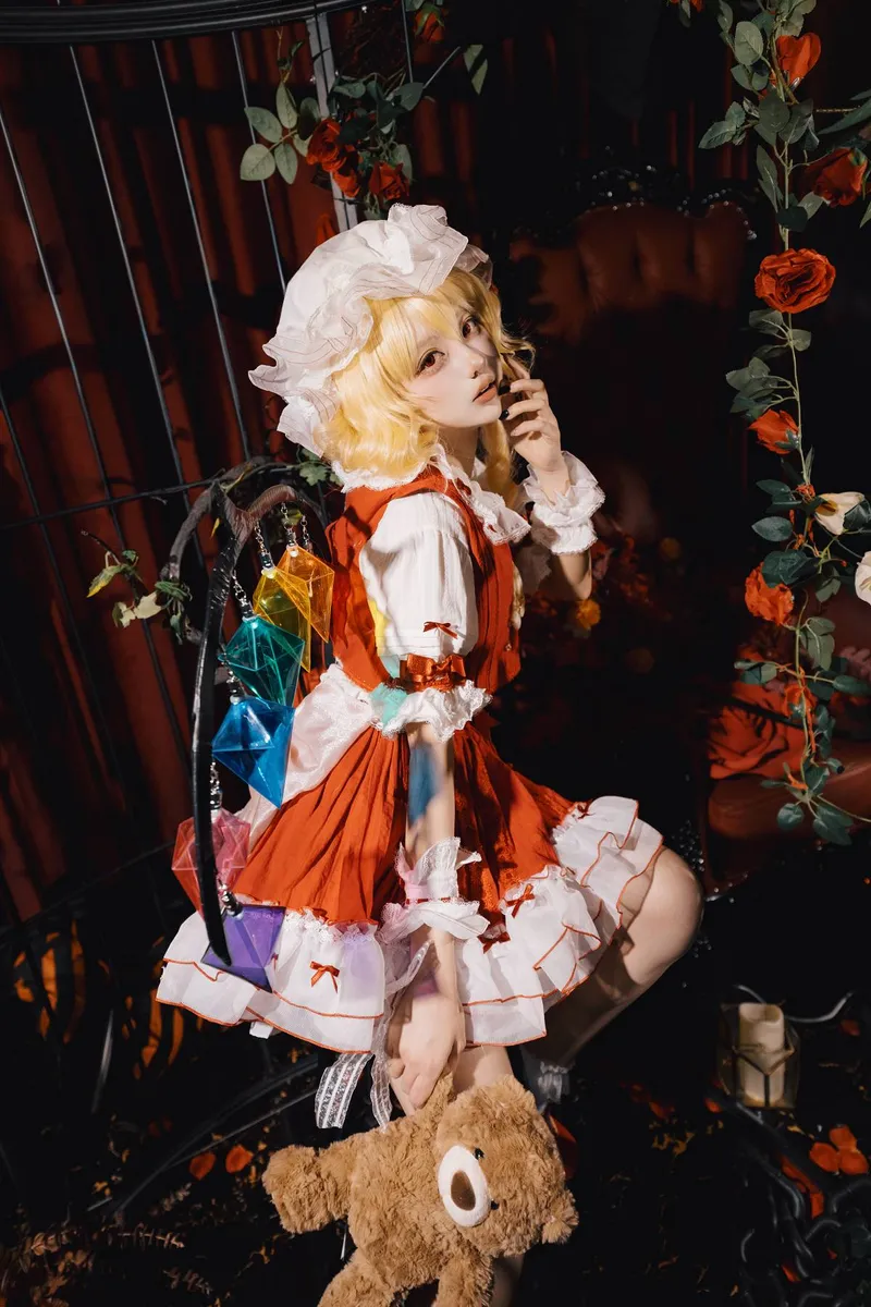 《东方Project》芙兰朵露·斯卡雷特cosplay展示