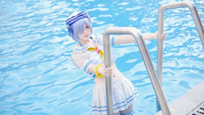 《Re:从零开始的异世界生活》蕾姆cosplay