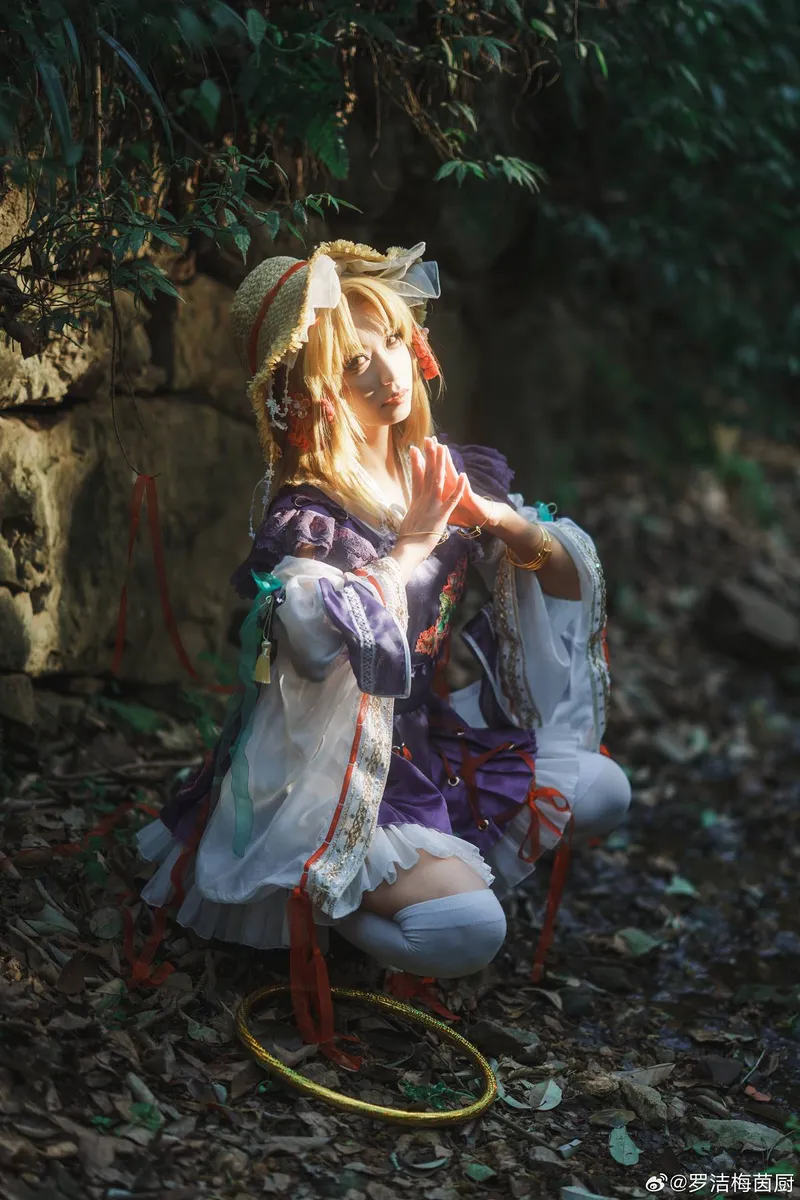 《东方Project》泄矢诹访子cosplay展示-土着神的魅力再现