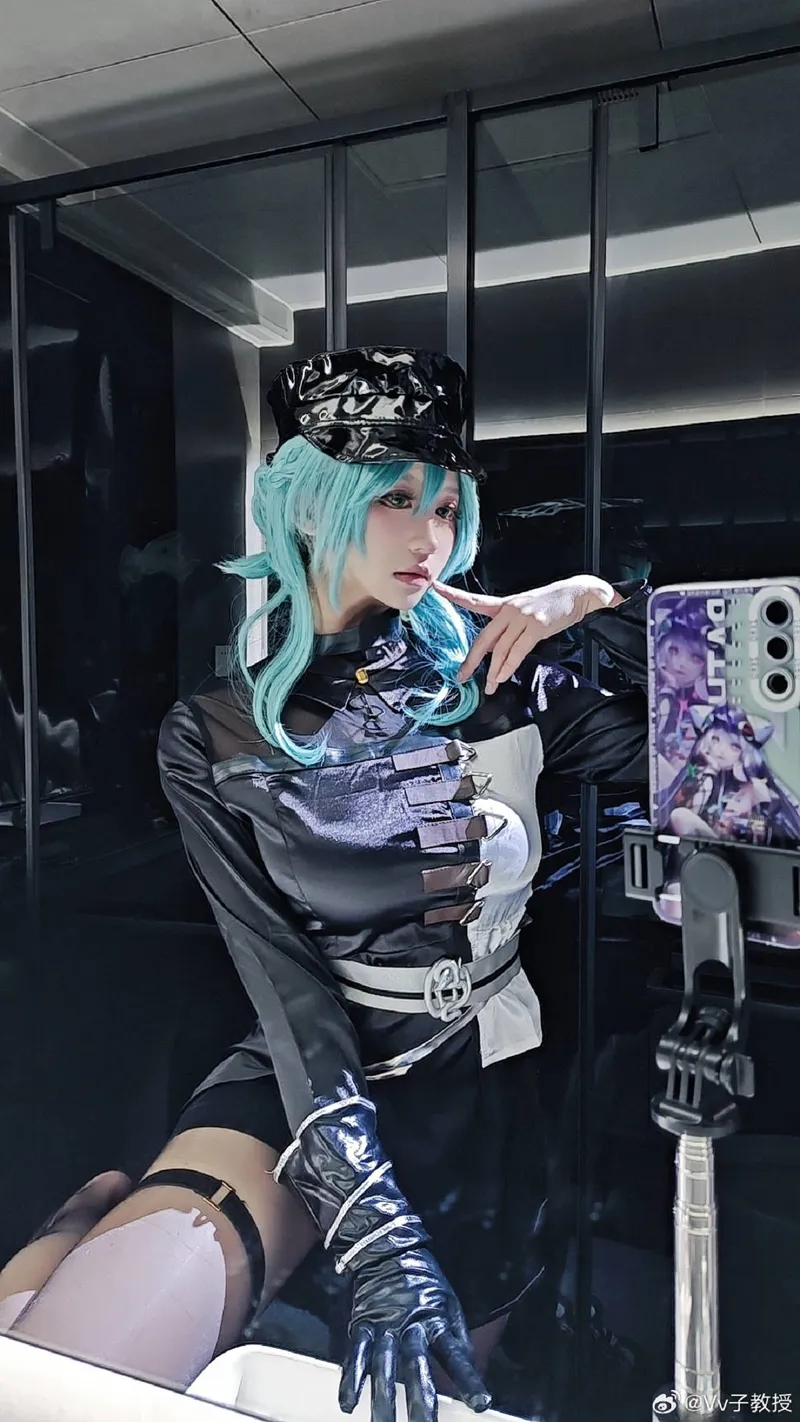 《无期迷途》夜莺cosplay展示