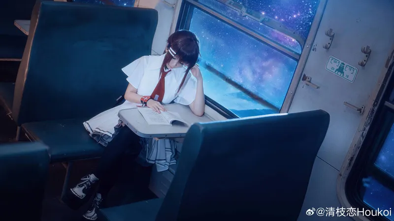 水上由岐cosplay场景赏析