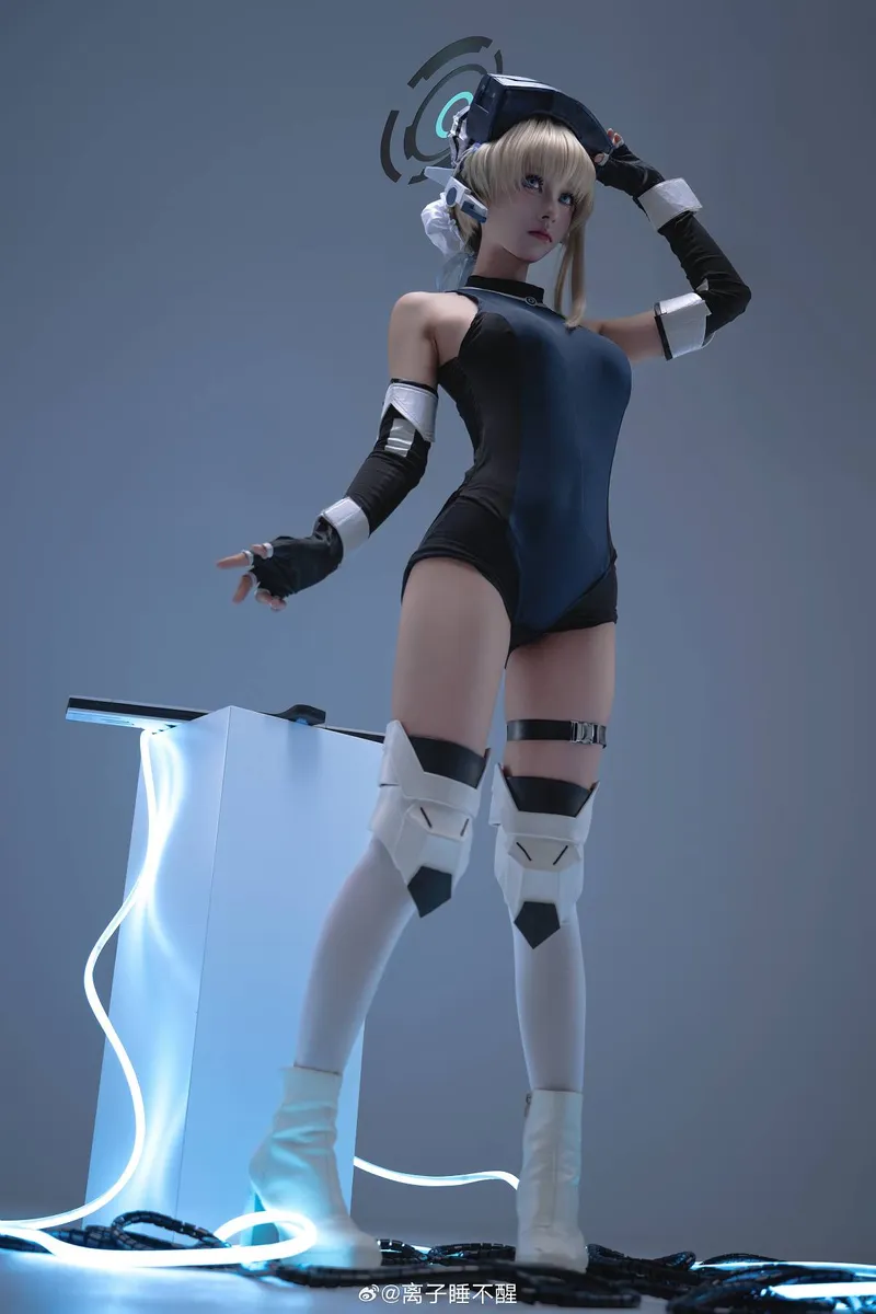 《蔚蓝档案》飞鸟马时cosplay展示