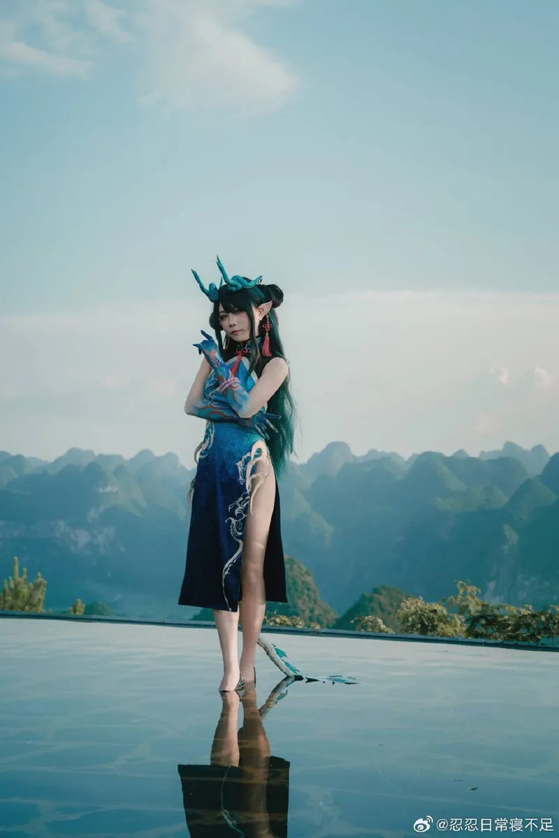 《明日方舟》夕角色Cosplay展示