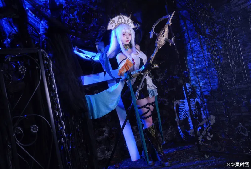 《明日方舟》浊心斯卡蒂cosplay展示