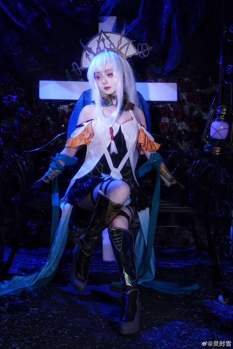 《明日方舟》浊心斯卡蒂cosplay展示