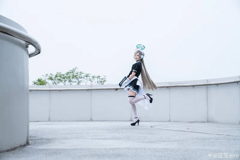 《蔚蓝档案》一之濑明日奈cosplay展示