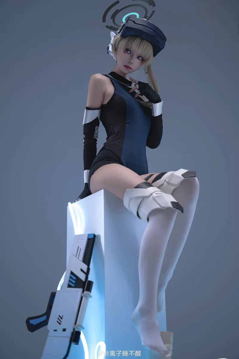 《蔚蓝档案》飞鸟马时cosplay展示