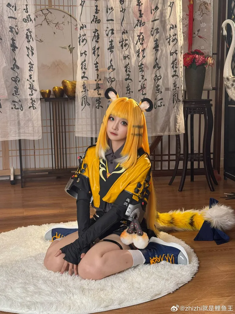 《绝区零》橘福福cosplay展示