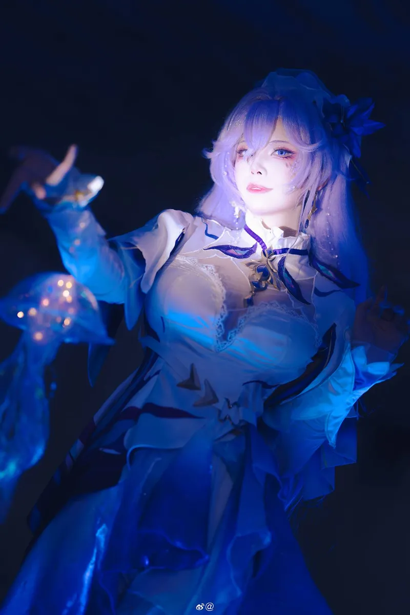 《鸣潮》坎特蕾拉cosplay