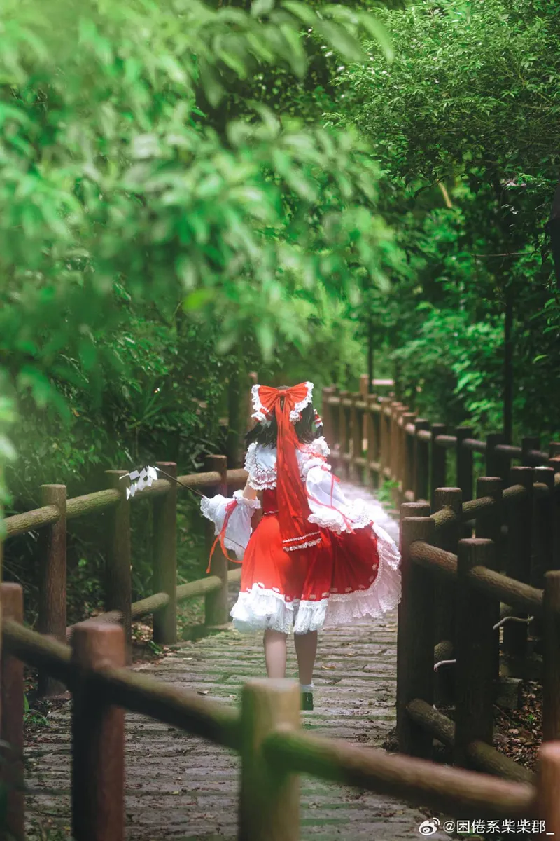 《东方Project》博丽灵梦cosplay