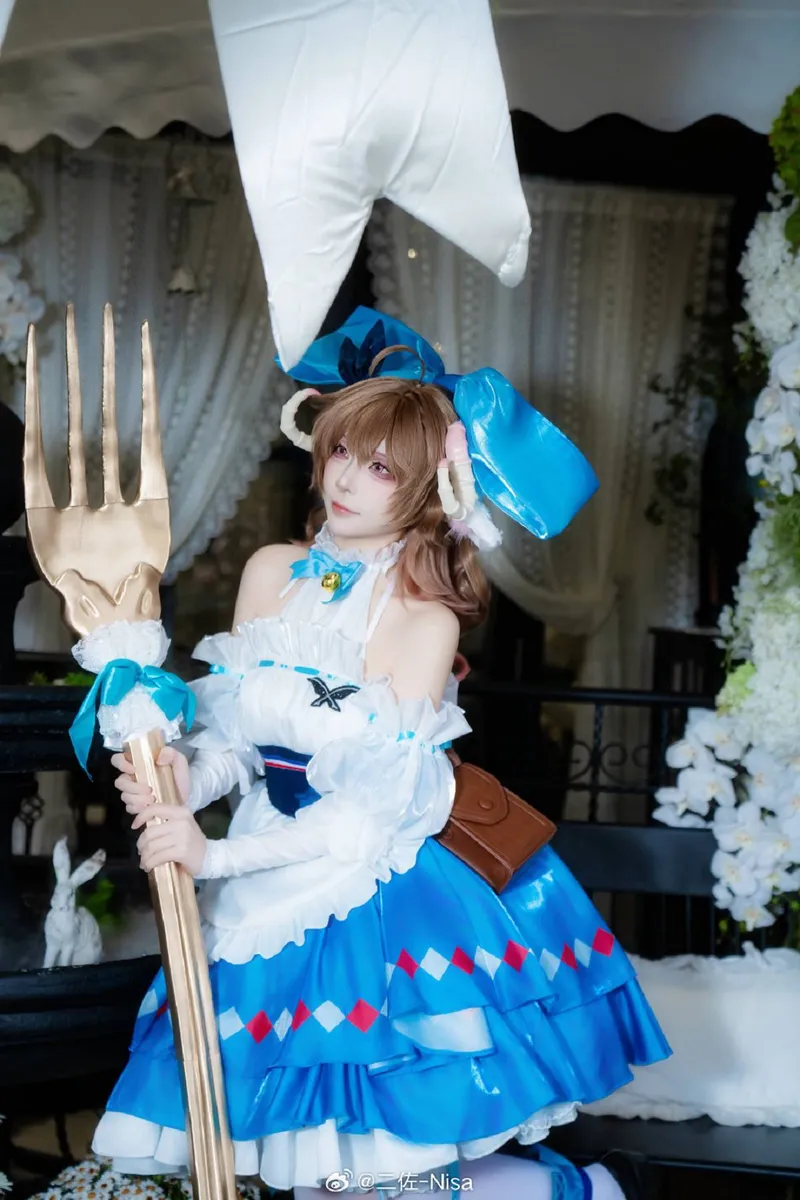 《明日方舟》服装道具细节满分