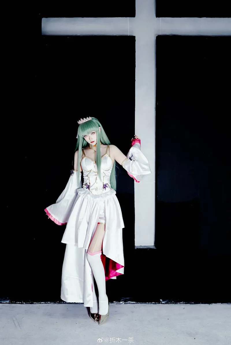 《反叛的鲁路修》C.C.角色Cosplay展示