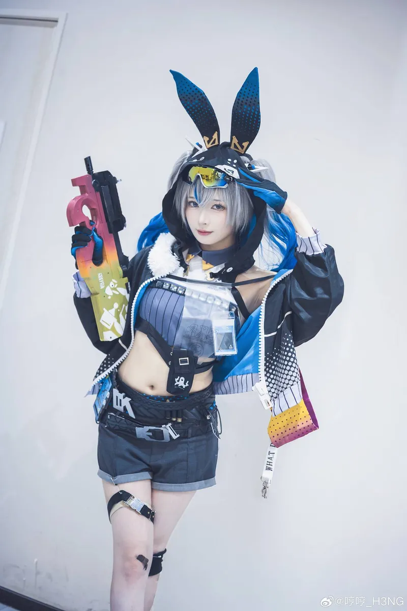《崩坏3》迷城骇兔cosplay服装与妆造还原