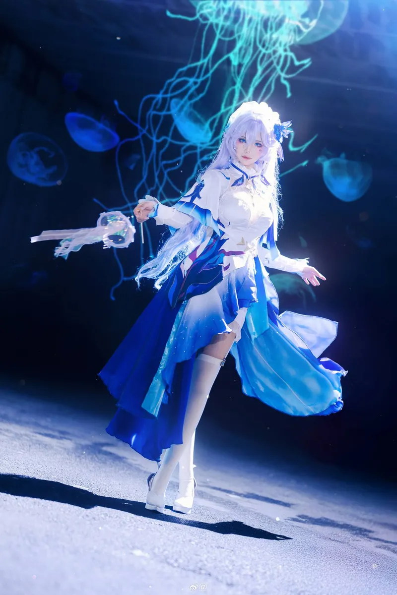 《鸣潮》坎特蕾拉cosplay