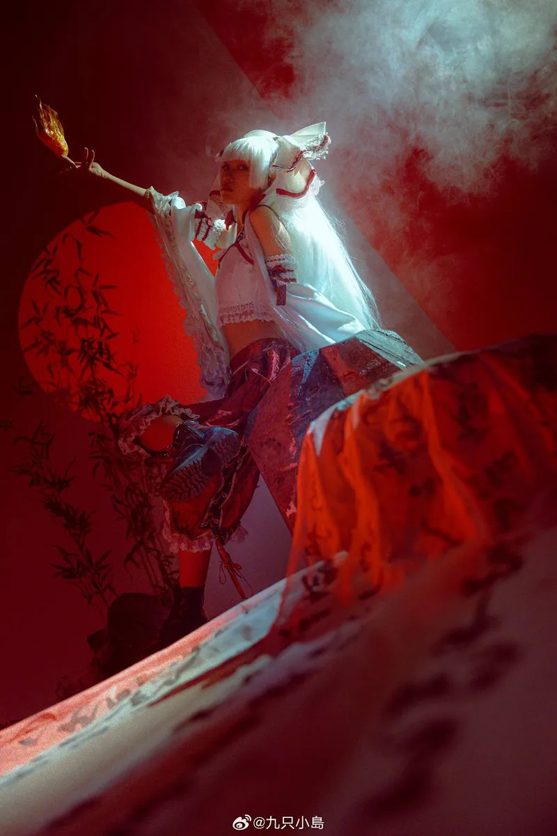 《东方Project》藤原妹红Cosplay展示