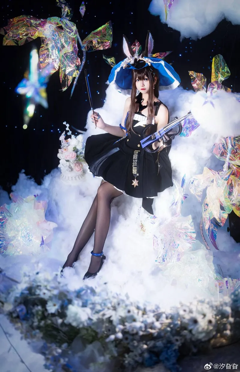 《明日方舟》阿米娅cosplay