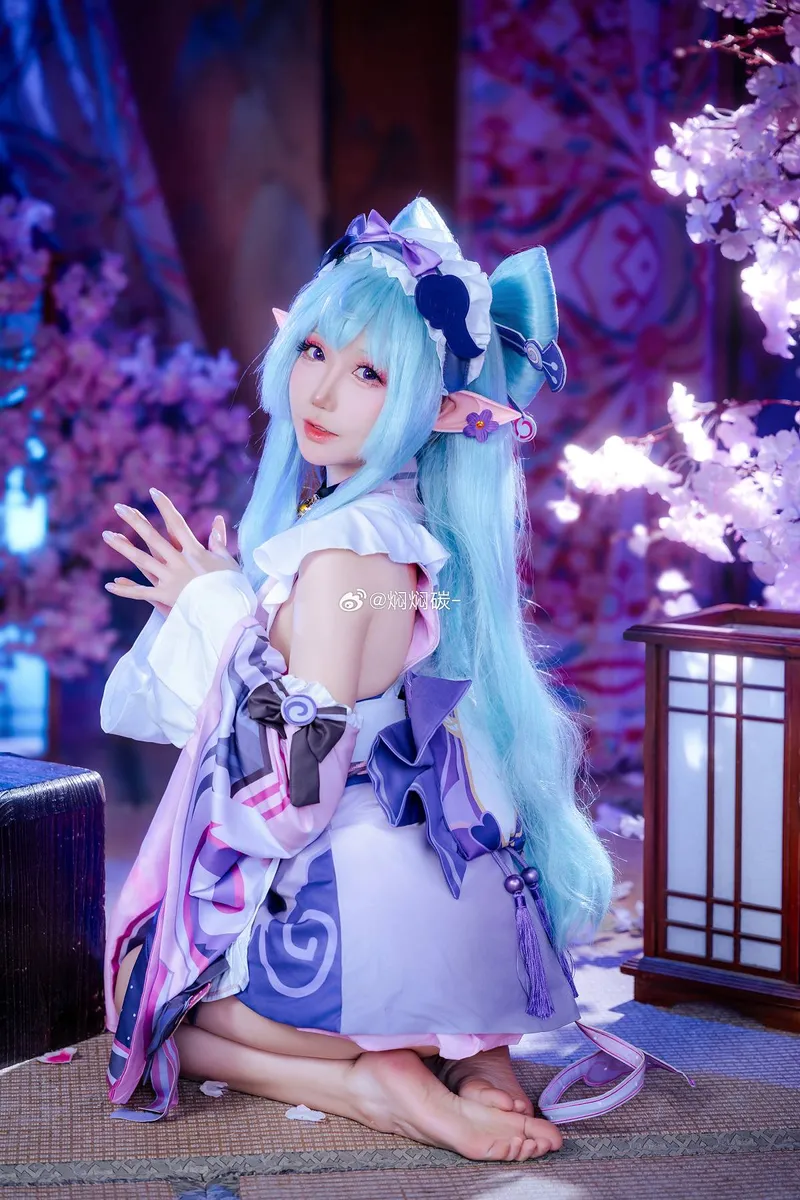 《原神》梦见月瑞希cosplay展示