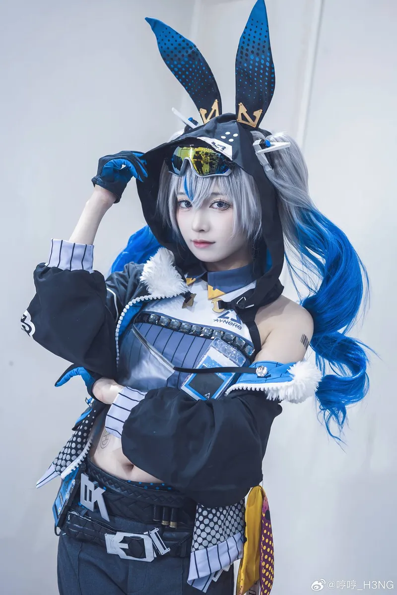 《崩坏3》迷城骇兔cosplay服装与妆造还原
