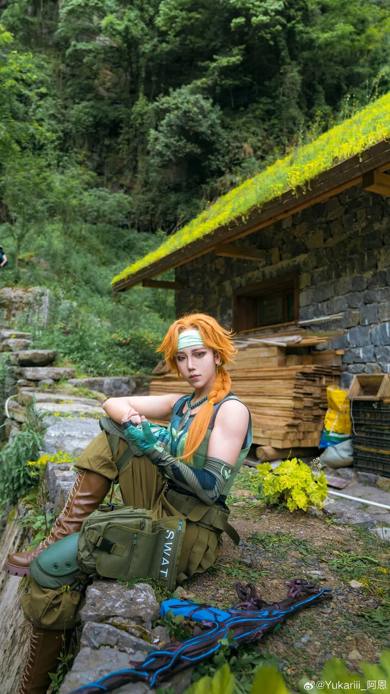 《无畏契约》斯凯cosplay展示-飞鹰出击视觉盛宴