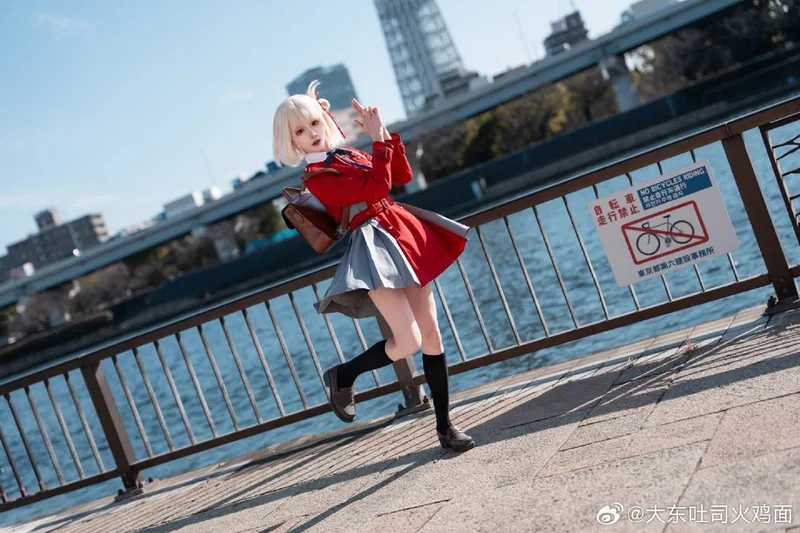 《LycorisRecoil》锦木千束cosplay